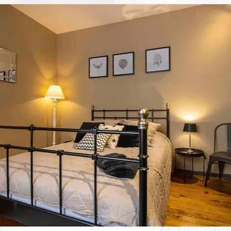 Hébergement de vacances Superbe 8/16 Personnes, Saint Lary