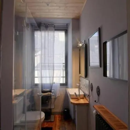 Hébergement de vacances Superbe 8/16 Personnes, Saint Lary