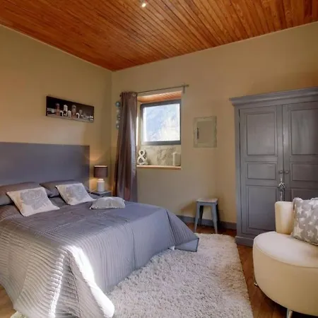 Superbe 8/16 Personnes, Saint Lary Hébergement de vacances *