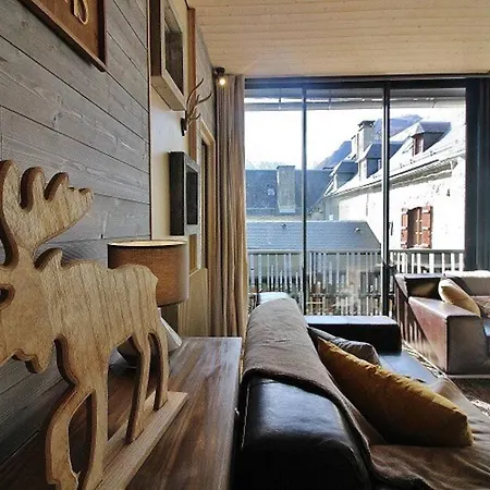 Superbe 8/16 Personnes, Saint Lary Hébergement de vacances *